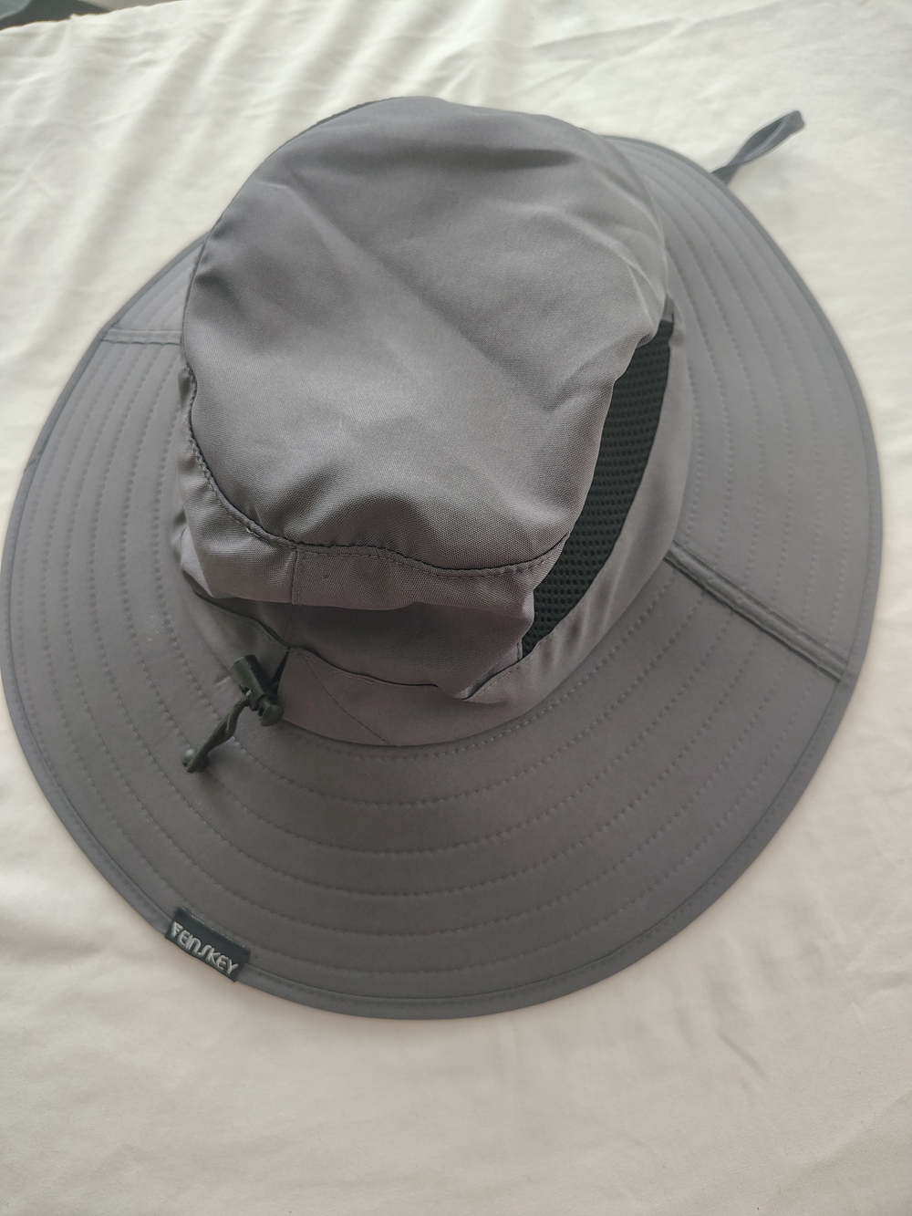 Men's Wide Brim Sun Hat with Mesh Venting Gray